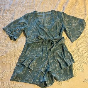 Women’s Large Romper